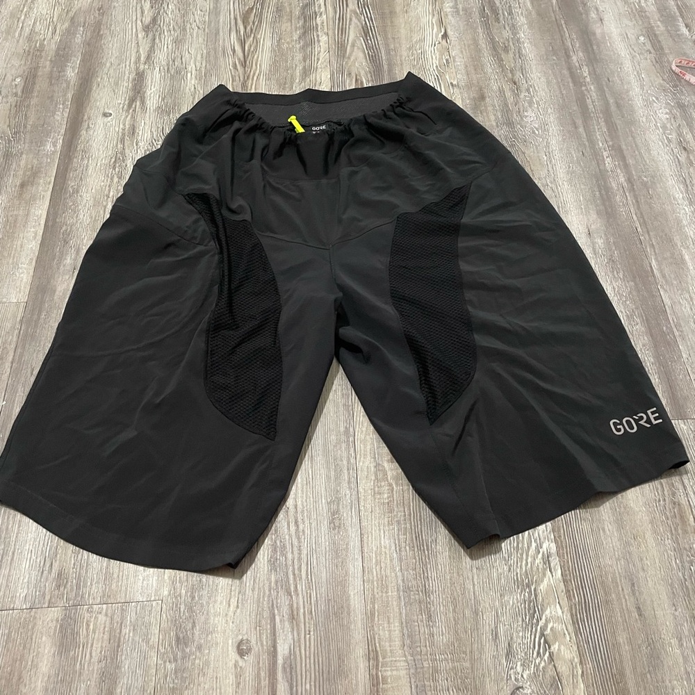 Gore Wear Women's Black Athletic Shorts